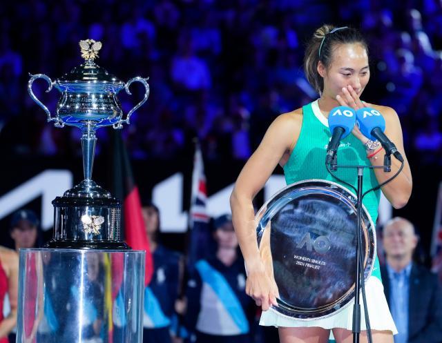 乐鱼体育-澳网失利无需自责，提高接发能力是郑钦文首要任务