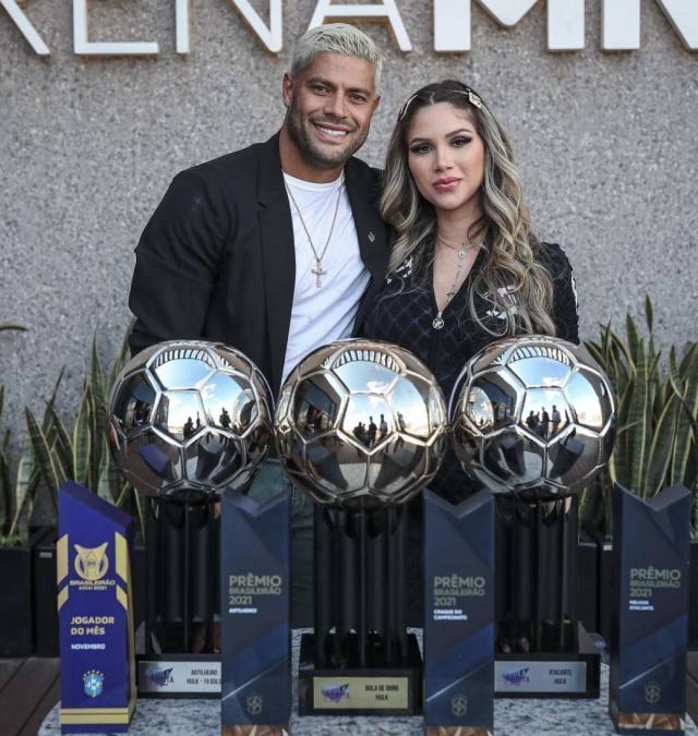 乐鱼体育-又夺赛季MVP！浩克回巴甲大丰收 坦言最感谢一个人