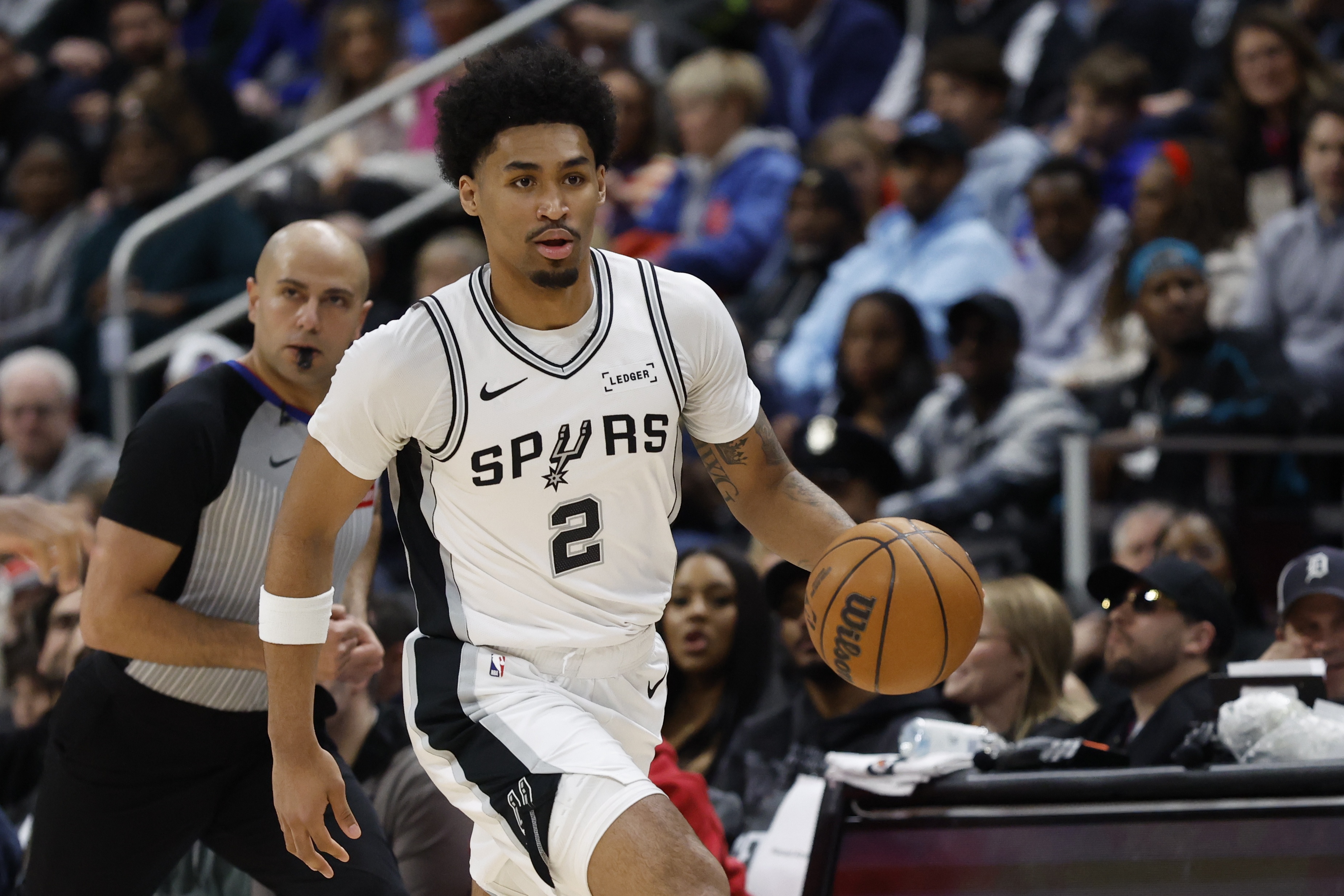 乐鱼体育-文班：若重新选秀我相信球队依然会选哈珀 想和他合作越久越好