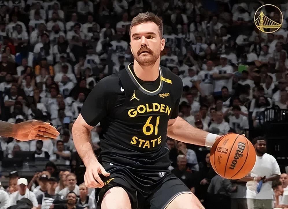 乐鱼体育-勇士逆转太阳！三爆点狂砍53分，梅尔顿贡献拉满，穆迪波杰哑火！