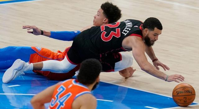 乐鱼体育-单月14战13负！从去年的东部第二到加入摆烂大战