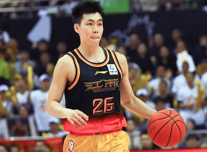 乐鱼体育-常规赛最佳星锐球员候选名单：庞峥麟、杨曦皓、袁照耀领衔